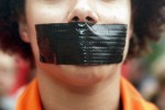 La conciencia amordazada del católico cristiano. los tiempos de hoy.