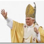 “Luz del mundo”. A propósito de algunas lecturas. Aclaraciones Benedito XVI.