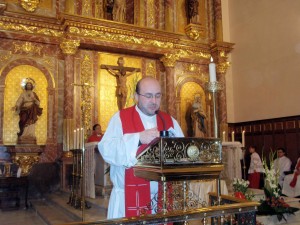 El sacerdote y la celebración frecuente de la misa: por Pedro María Reyes Vizcaíno.