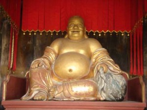 Nuestra fe: ¿Podemos los católicos venerar a Buda?  Audio mp3 y video