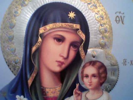 A la Virgen Santísima Virgen del Perpetuo Socorro. Oración de una madre por sus hijos, que aunque ya mayores, nunca deja de encomendar en sus oraciones. (Completa)