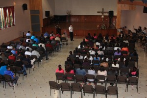 Da inicio retiro kerigmátivo para matrimonio. Parroquia de San Pío X