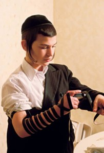 Comentario al evangelio según San Marcos 12, 28-34 XXXI Domingo tiempo ordinario. Muy cerca del reino de Dios. Audio mp3