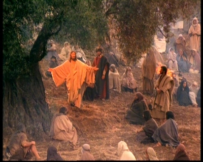 De la 1a carta del Apóstol San Juan 3,7-10. Viernes 4 de Enero de 2013.