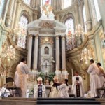 Jesús fortalece a su sacerdocio: dos Diáconos más.