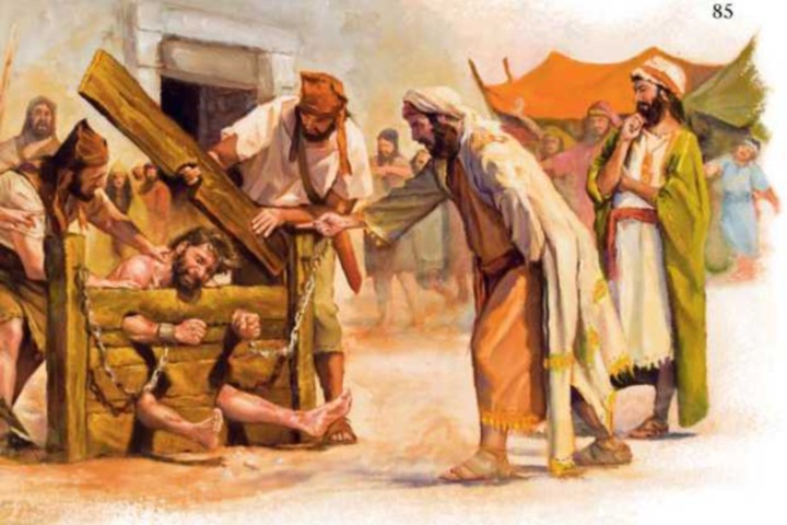 Del libro del Profeta Jeremías 28,1-17. Lunes 4 de Agosto de 2014.