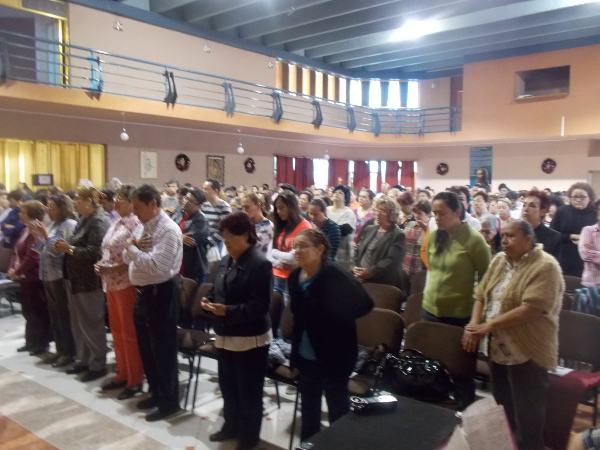 Celebración  del inicio de adviento: Parroquia de San Pío X.