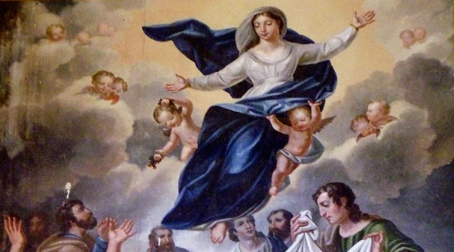 La asunción de María posibilidad de ir al cielo.