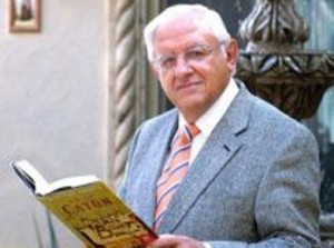 Armando Fuentes Aguirre "Caton"