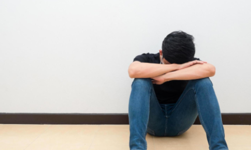 Entre la espada y la pared el católico en cuaresma.